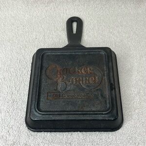 Cracker Barrel Cast Iron Square Pan-5.5”-Collectible-Farmhouse-Cottagecore-Trad